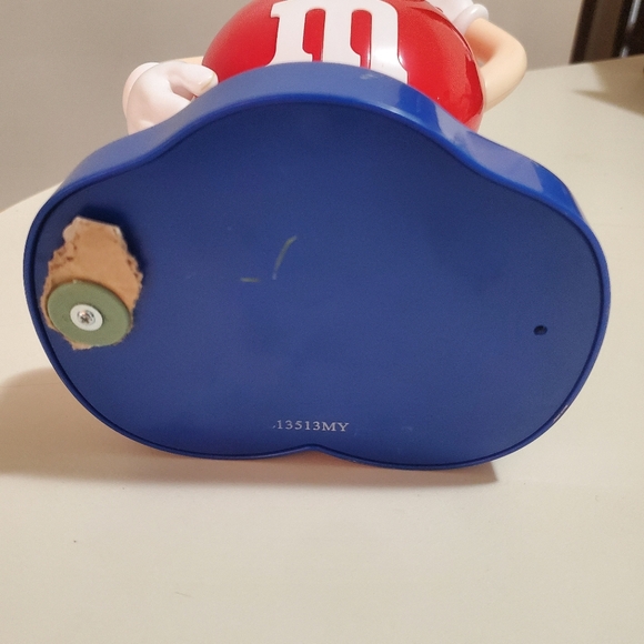 M&M 's waving Red Candy DISPENSER  .. Mars Company Collectibe ... - Picture 9 of 14